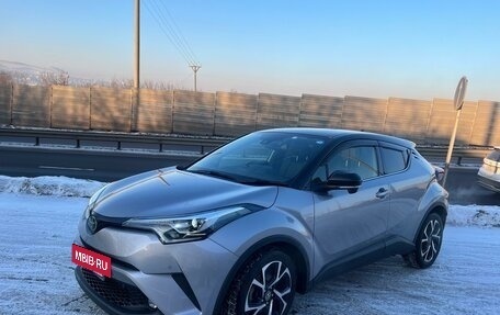 Toyota C-HR I рестайлинг, 2018 год, 2 297 000 рублей, 4 фотография