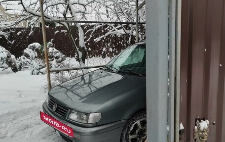 Volkswagen Passat B4, 1994 год, 130 000 рублей, 2 фотография