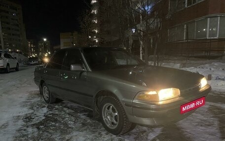 Toyota Carina, 1989 год, 350 000 рублей, 3 фотография