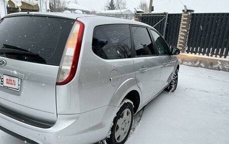 Ford Focus II рестайлинг, 2010 год, 700 000 рублей, 3 фотография