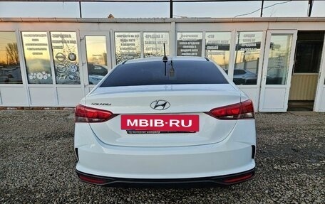 Hyundai Solaris II рестайлинг, 2021 год, 1 690 000 рублей, 6 фотография