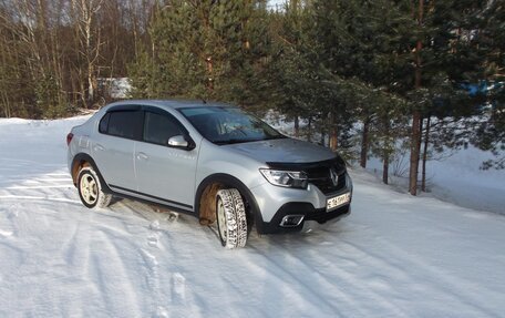 Renault Logan II, 2019 год, 1 350 000 рублей, 5 фотография