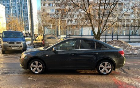 Chevrolet Cruze II, 2010 год, 750 000 рублей, 5 фотография