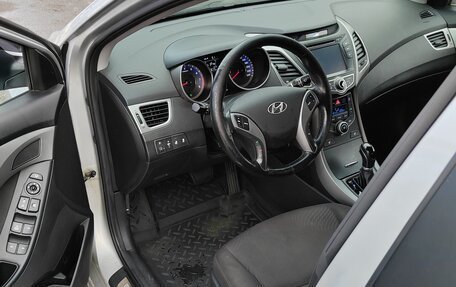 Hyundai Elantra V, 2015 год, 1 400 000 рублей, 5 фотография