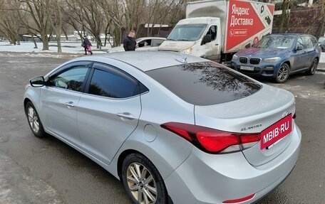 Hyundai Elantra V, 2015 год, 1 400 000 рублей, 4 фотография