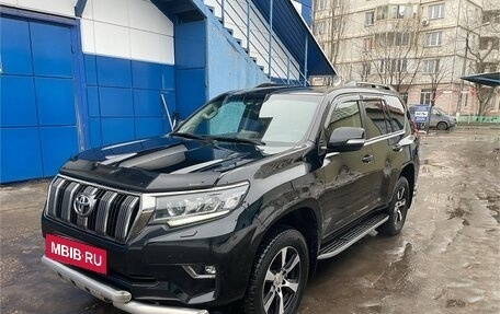 Toyota Land Cruiser Prado 150 рестайлинг 2, 2018 год, 5 150 000 рублей, 2 фотография