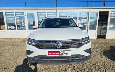 Volkswagen Tiguan II, 2021 год, 2 650 000 рублей, 3 фотография