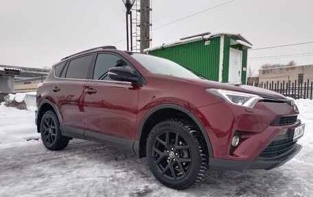 Toyota RAV4, 2018 год, 2 750 000 рублей, 9 фотография