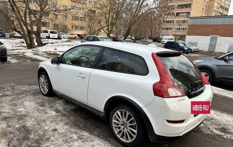 Volvo C30 I рестайлинг, 2011 год, 855 000 рублей, 3 фотография