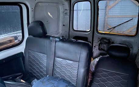 Renault Kangoo II рестайлинг, 1999 год, 99 000 рублей, 4 фотография