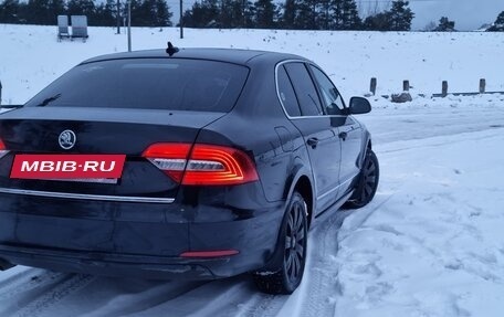 Skoda Superb III рестайлинг, 2013 год, 1 350 000 рублей, 6 фотография