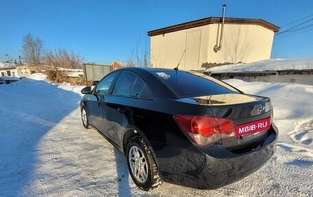 Chevrolet Cruze II, 2011 год, 595 000 рублей, 10 фотография