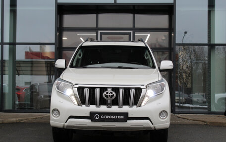 Toyota Land Cruiser Prado 150 рестайлинг 2, 2015 год, 3 650 000 рублей, 5 фотография