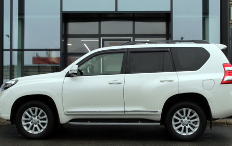 Toyota Land Cruiser Prado 150 рестайлинг 2, 2015 год, 3 650 000 рублей, 3 фотография