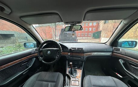 BMW 5 серия, 2002 год, 500 000 рублей, 17 фотография