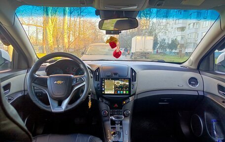 Chevrolet Cruze II, 2013 год, 1 000 000 рублей, 15 фотография