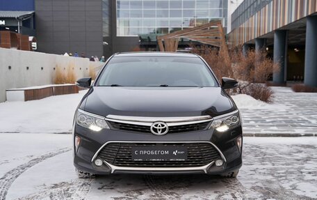 Toyota Camry, 2017 год, 2 599 000 рублей, 3 фотография