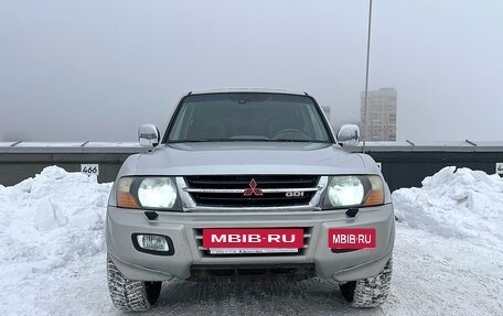 Mitsubishi Pajero III рестайлинг, 2001 год, 880 000 рублей, 2 фотография