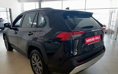 Toyota RAV4, 2024 год, 5 230 000 рублей, 10 фотография