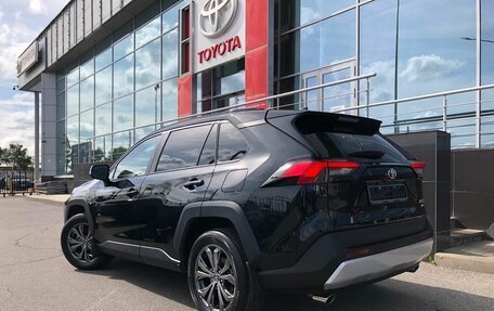 Toyota RAV4, 2024 год, 5 190 000 рублей, 2 фотография