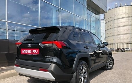 Toyota RAV4, 2024 год, 5 190 000 рублей, 4 фотография