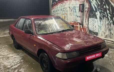 Toyota Carina, 1990 год, 65 000 рублей, 1 фотография