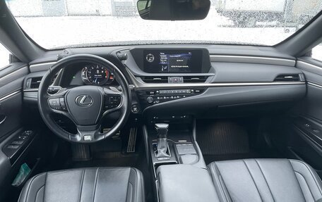 Lexus ES VII, 2020 год, 4 490 000 рублей, 7 фотография