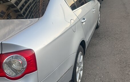 Volkswagen Passat B6, 2005 год, 710 000 рублей, 4 фотография