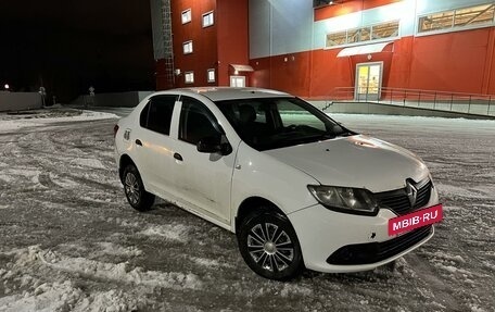 Renault Logan II, 2017 год, 500 000 рублей, 4 фотография