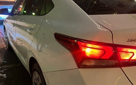 Hyundai Solaris II рестайлинг, 2019 год, 1 100 000 рублей, 13 фотография