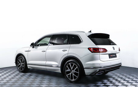 Volkswagen Touareg III, 2019 год, 5 790 000 рублей, 7 фотография