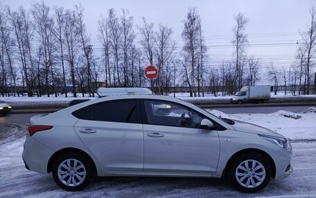 Hyundai Solaris II рестайлинг, 2019 год, 1 590 100 рублей, 5 фотография