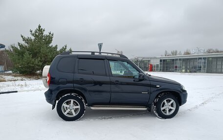 Chevrolet Niva I рестайлинг, 2018 год, 980 000 рублей, 16 фотография