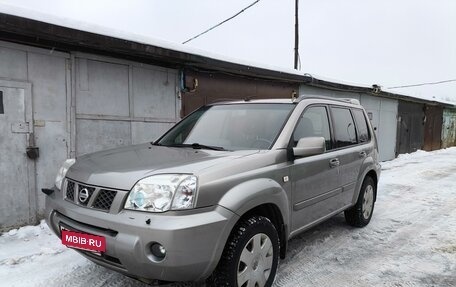 Nissan X-Trail, 2004 год, 850 000 рублей, 6 фотография