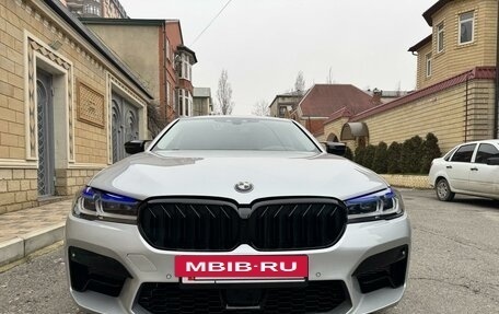 BMW 5 серия, 2020 год, 3 850 000 рублей, 2 фотография