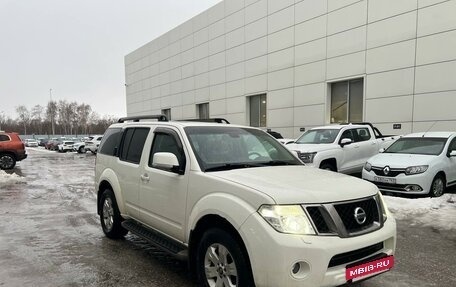 Nissan Pathfinder, 2012 год, 1 588 000 рублей, 2 фотография