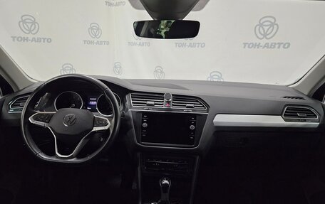 Volkswagen Tiguan II, 2021 год, 2 799 000 рублей, 12 фотография