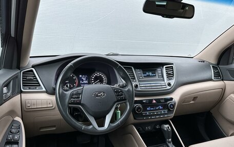 Hyundai Tucson III, 2017 год, 1 985 000 рублей, 6 фотография