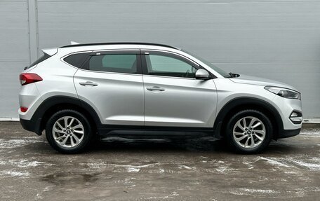 Hyundai Tucson III, 2017 год, 1 985 000 рублей, 5 фотография