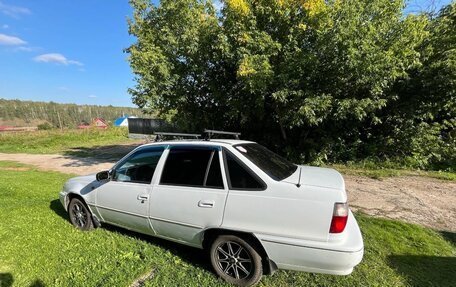 Daewoo Nexia I рестайлинг, 2001 год, 140 000 рублей, 3 фотография