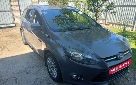 Ford Focus III, 2013 год, 800 000 рублей, 2 фотография