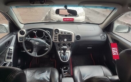 Toyota Matrix, 2003 год, 550 000 рублей, 1 фотография