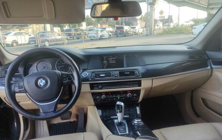 BMW 5 серия, 2010 год, 1 550 000 рублей, 3 фотография