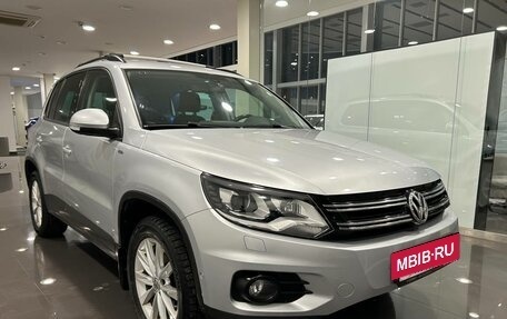 Volkswagen Tiguan I, 2014 год, 1 800 000 рублей, 3 фотография