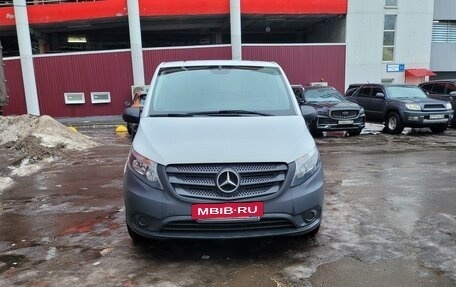 Mercedes-Benz Vito, 2019 год, 3 500 000 рублей, 2 фотография