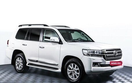 Toyota Land Cruiser 200, 2016 год, 6 318 000 рублей, 3 фотография