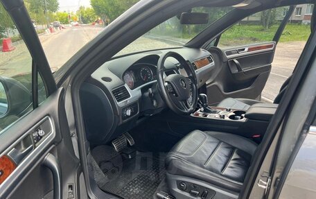 Volkswagen Touareg III, 2013 год, 2 550 000 рублей, 12 фотография