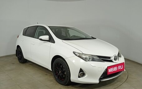 Toyota Auris II, 2013 год, 1 180 000 рублей, 3 фотография