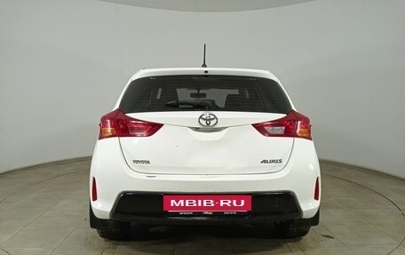 Toyota Auris II, 2013 год, 1 180 000 рублей, 6 фотография