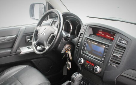 Mitsubishi Pajero IV, 2011 год, 2 010 000 рублей, 12 фотография